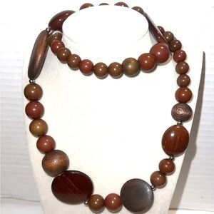 Elegant Brown Beaded Necklace